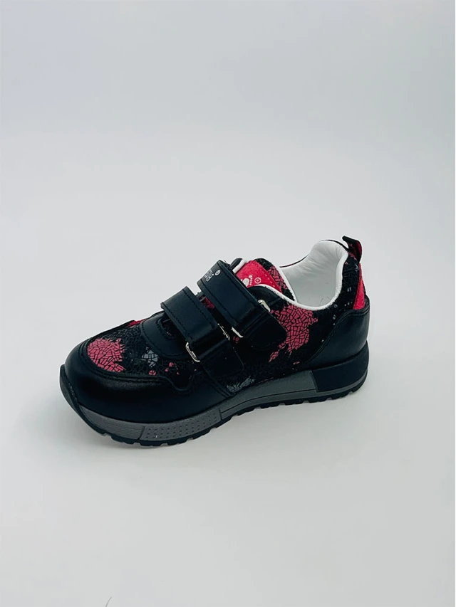 Adidasi fete Cod 2067-161=3852